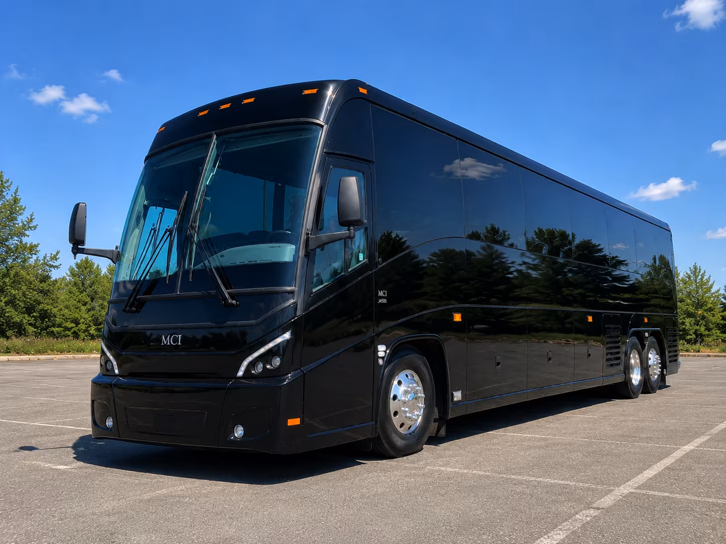 charter buses to detroit for tigers lions red wings pistons games
