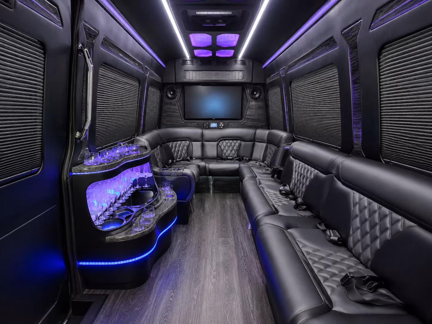 you don t have to manage a fleet to offer great employee transportation